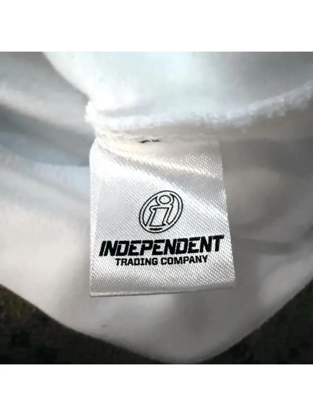 Friends long sleevewhite soft hoody 